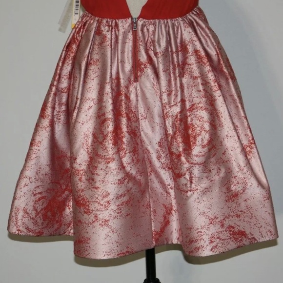 Alice + Olivia Kirie Silk and Metallic Jacquard Dress Size 6 (NEW W/ TAGS) - Picture 4 of 9